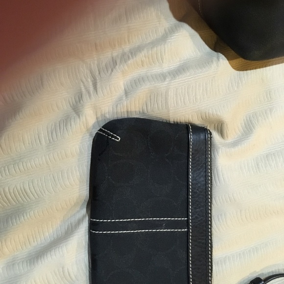 Coach - Picture 2 of 2